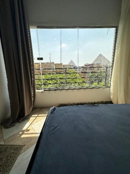 Black Pyramids View Kairo Bagian luar foto